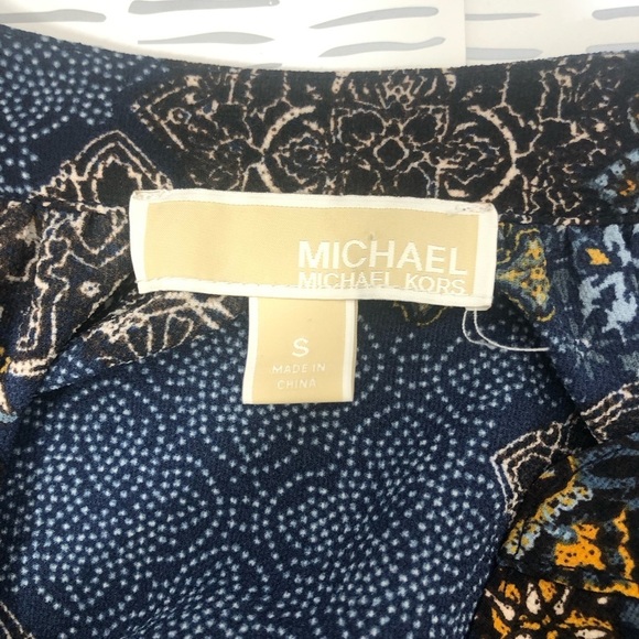 Michael Kors mosaic top - Picture 2 of 8